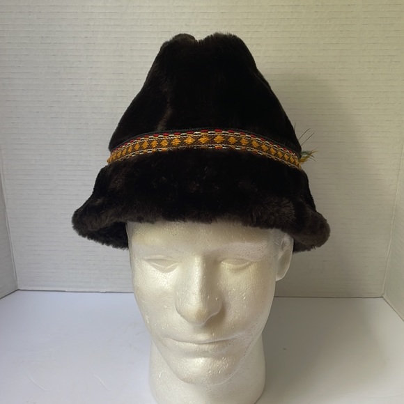 Vintage Dobbs Fifth Avenue Faux Fur Hat - Picture 2 of 8